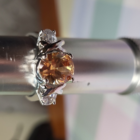 Cocktail Ring - Picture 7 of 7